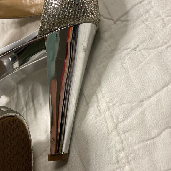 Michael Kors Berkley Cutout Accent T-Strap High Heel Sandals size 11 - Picture 7 of 9